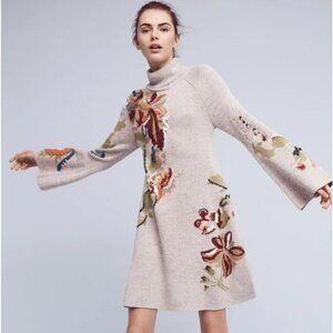 Anthropologie Knitted & Knotted Embroidered Petals Swing Dress.  SZ S